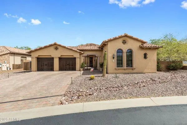 4107 N Silver Ridge Circle, Mesa, AZ 85207
