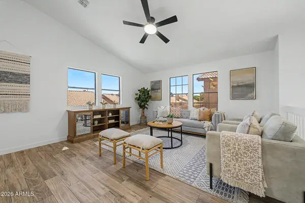 4021 E Amberwood Drive, Phoenix, AZ 85048