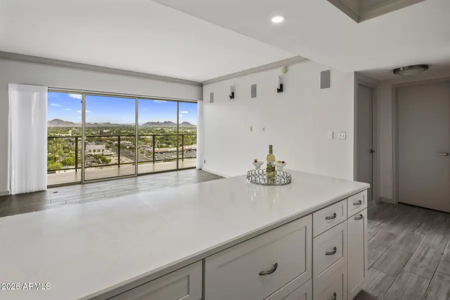 4750 N Central Avenue #L17, Phoenix, AZ 85012 - #3