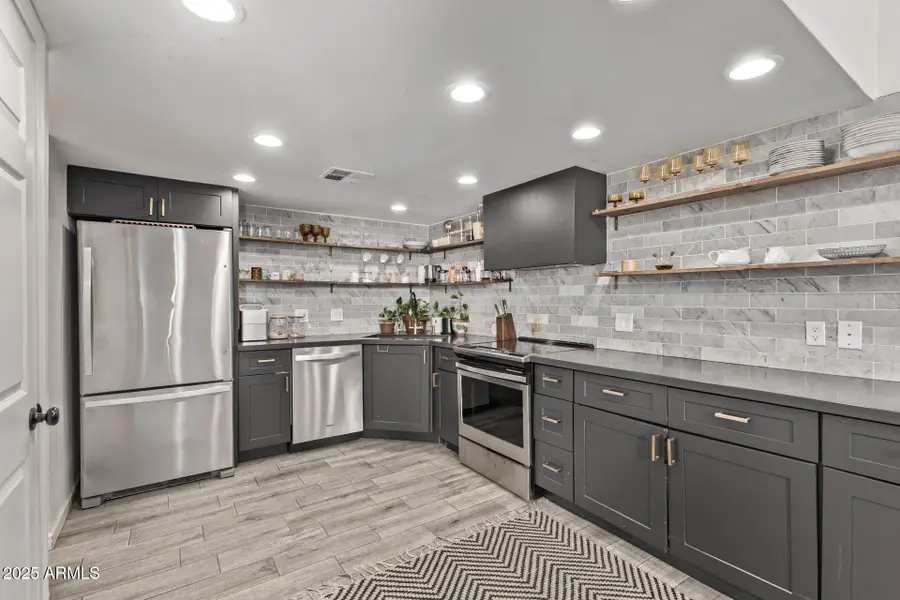 334 W Medlock Drive #D102, Phoenix, AZ 85013 - #3