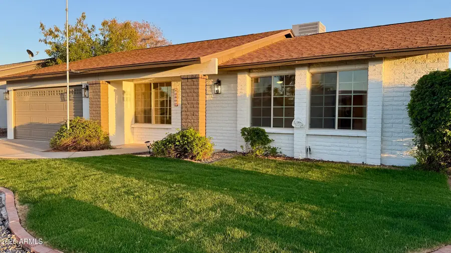 2807 W Charleston Avenue, Phoenix, AZ 85053 - #3