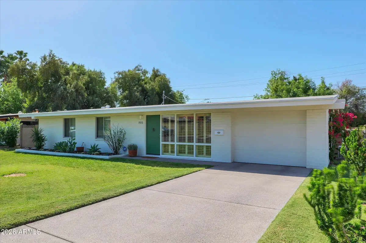 1911 E Montebello Avenue, Phoenix, AZ 85016 - #1