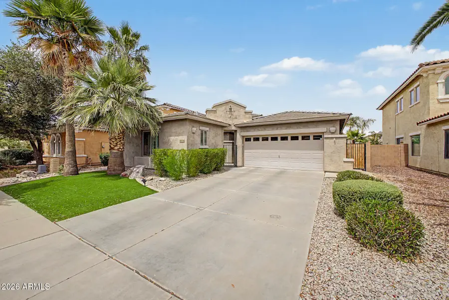 896 E Indian Wells Place, Chandler, AZ 85249 - #3
