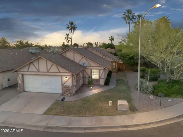 4852 E Betty Elyse Lane, Scottsdale, AZ 85254