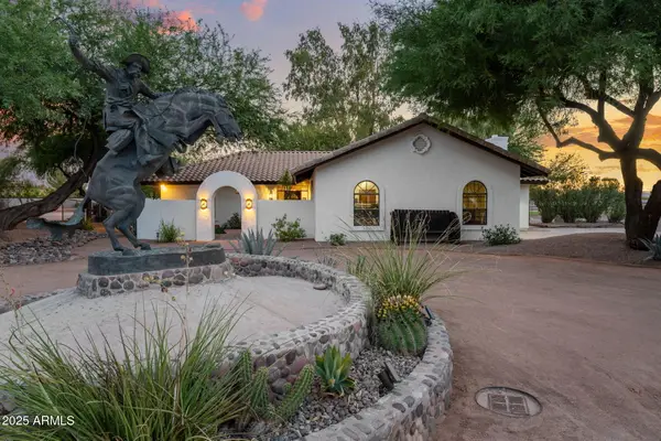 2601 E Mesquite Street, Gilbert, AZ 85296