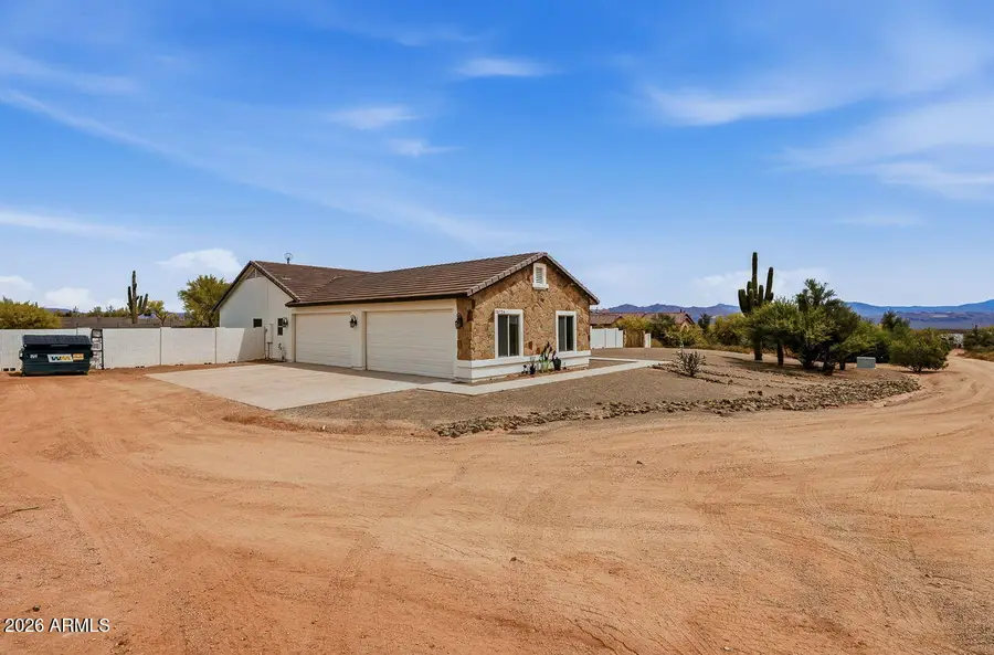 15724 E Cavedale Drive, Scottsdale, AZ 85262 - #2