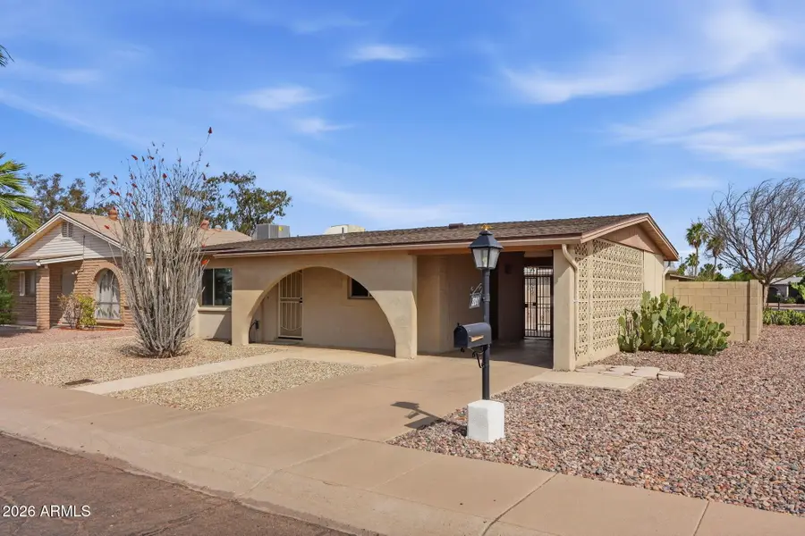 2201 E Gretta Place, Phoenix, AZ 85022 - #2