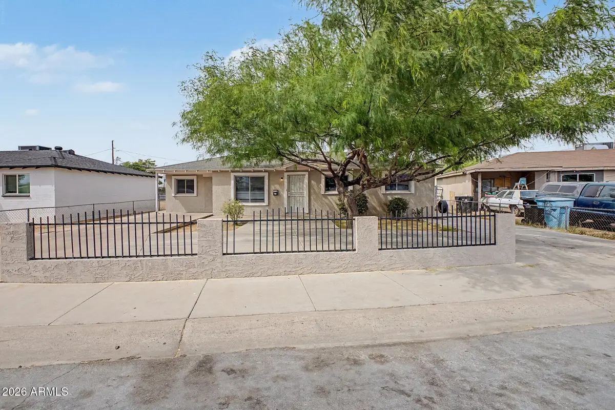 4720 W Monterosa Street, Phoenix, AZ 85031 - #1