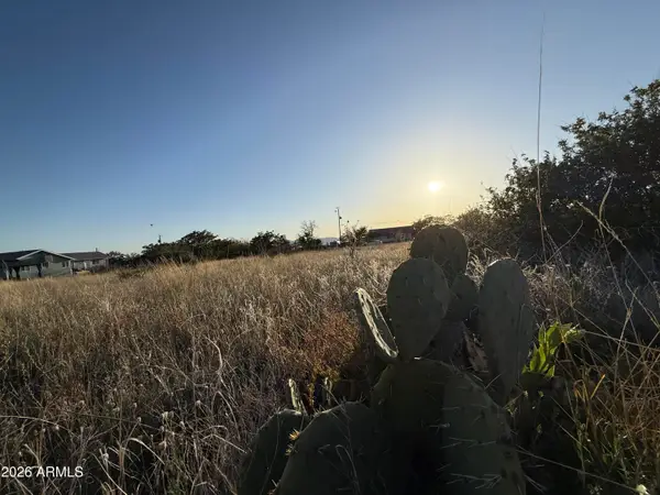 9365 S Steven Trail Trail #59, Wilhoit, AZ 86332