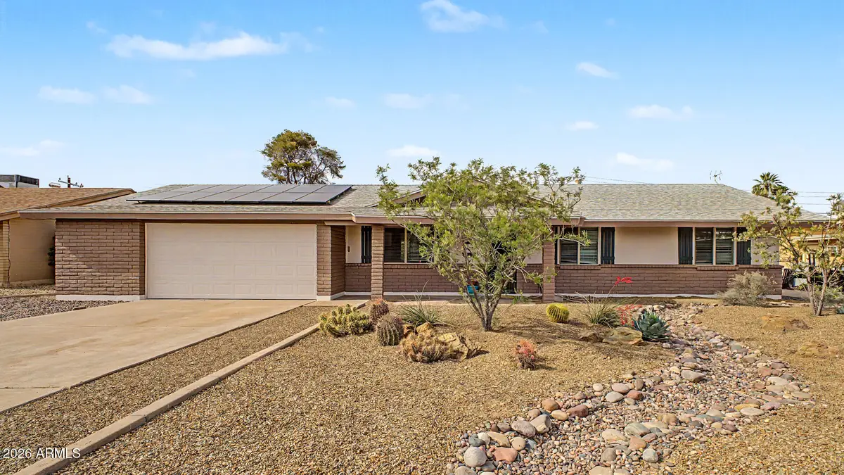 3910 E Shangri La Road, Phoenix, AZ 85028 - #1