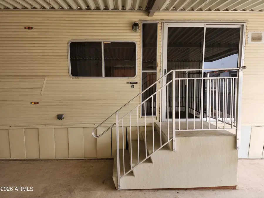 208 E Hedge Drive, Florence, AZ 85132 - #3