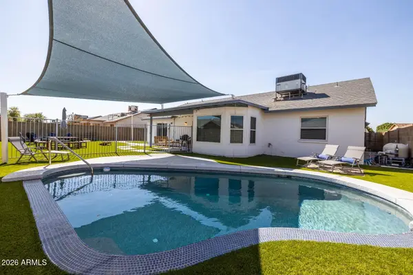 8821 W Keim Drive, Glendale, AZ 85305