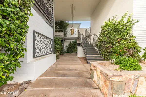 3270 E Camelback Road #213, Phoenix, AZ 85018