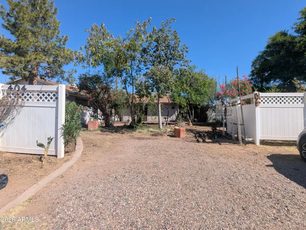 404 E Osage Avenue, Apache Junction, AZ 85119 - #1