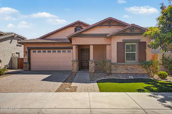 927 S Soho Lane, Chandler, AZ 85225