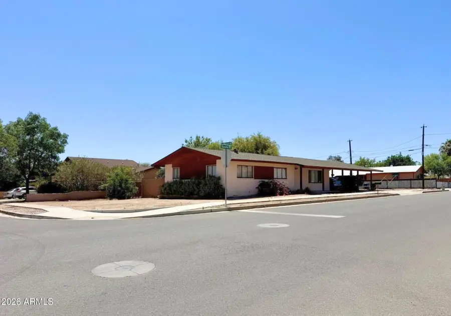 111 W Apache Street, Wickenburg, AZ 85390 - #3