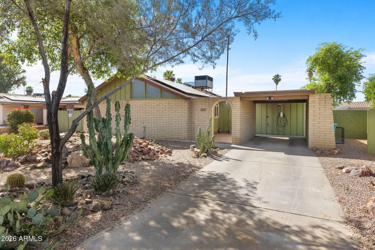 3837 W Becker Lane, Phoenix, AZ 85029 - #1