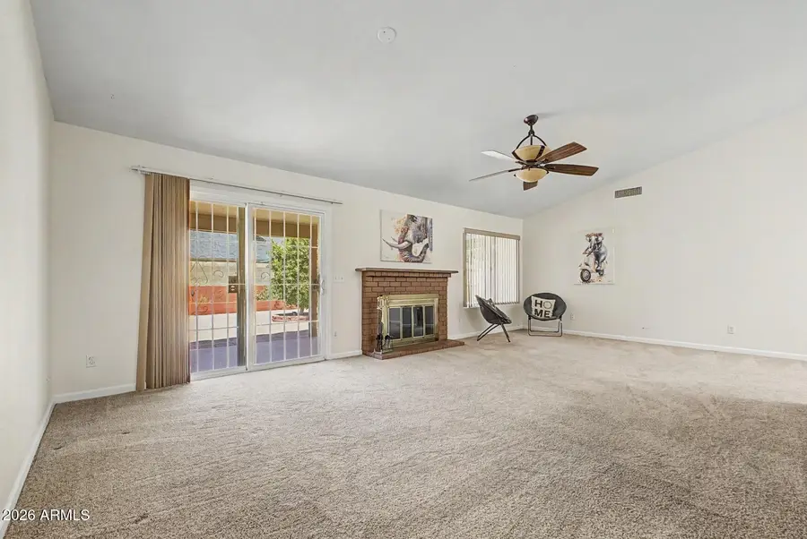 6138 W Paradise Lane, Glendale, AZ 85306 - #3