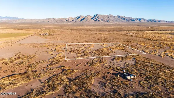 10792 N Bell Road, Elfrida, AZ 85610