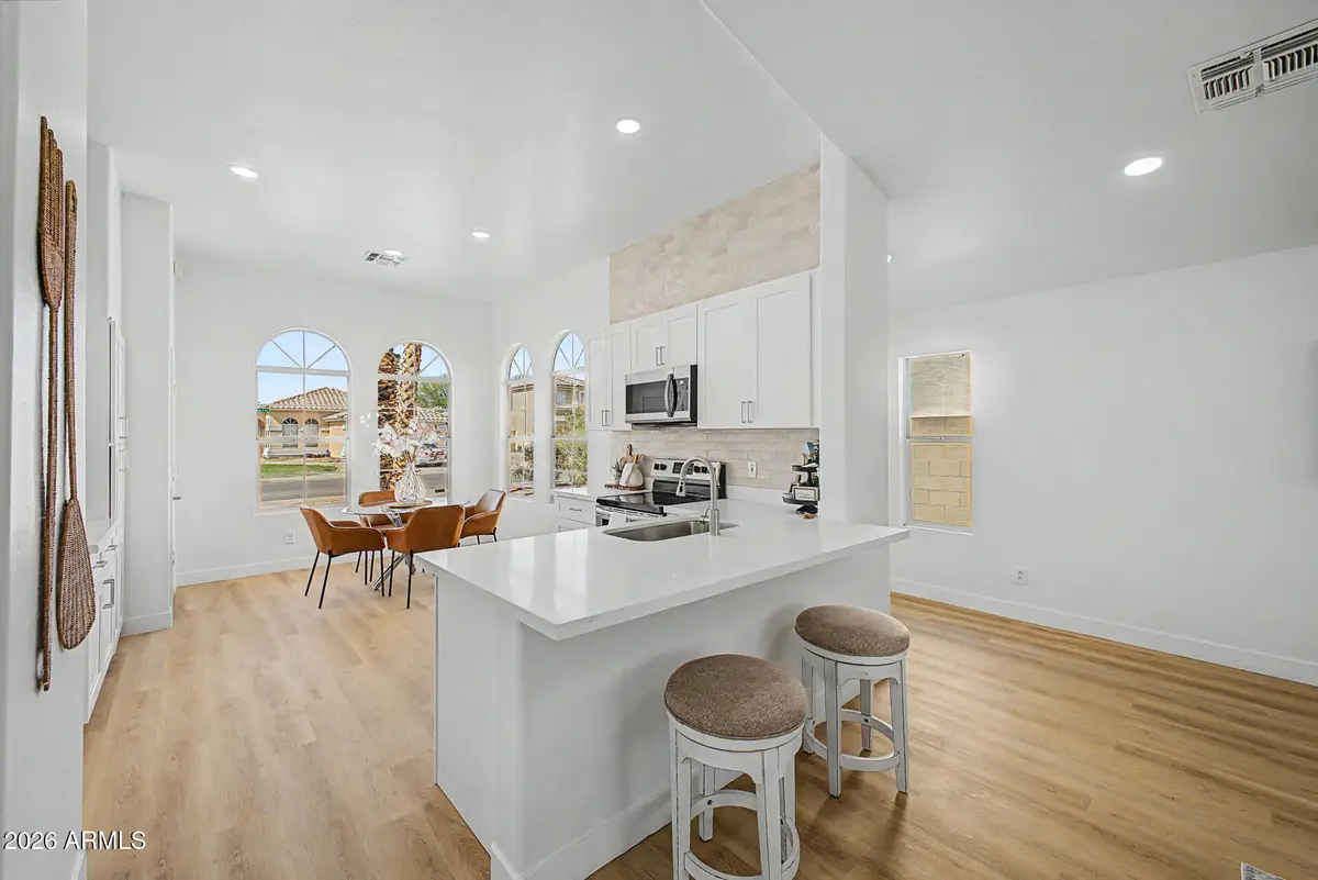 11021 W Hayward Avenue #<WOW>, Glendale, AZ 85307 - #1