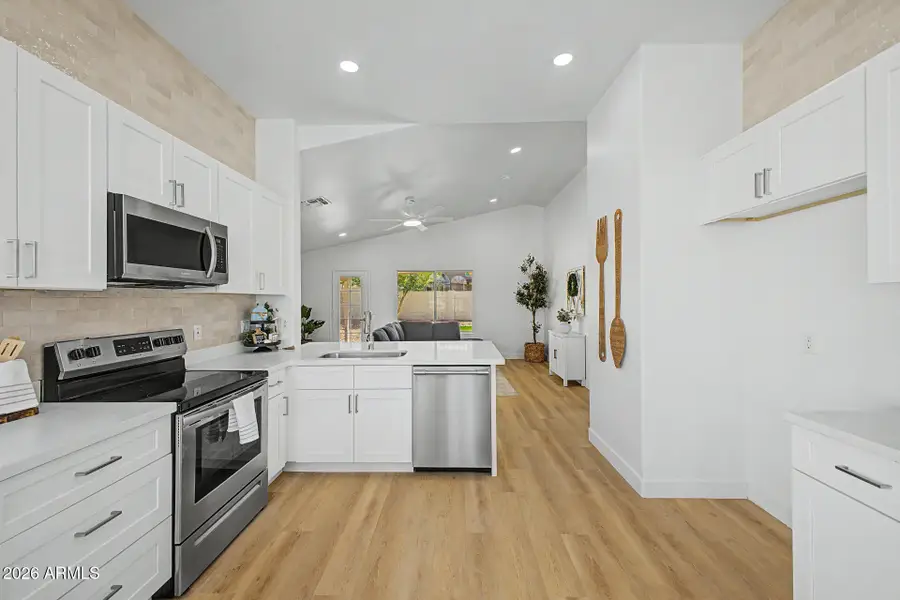 11021 W Hayward Avenue #<WOW>, Glendale, AZ 85307 - #2