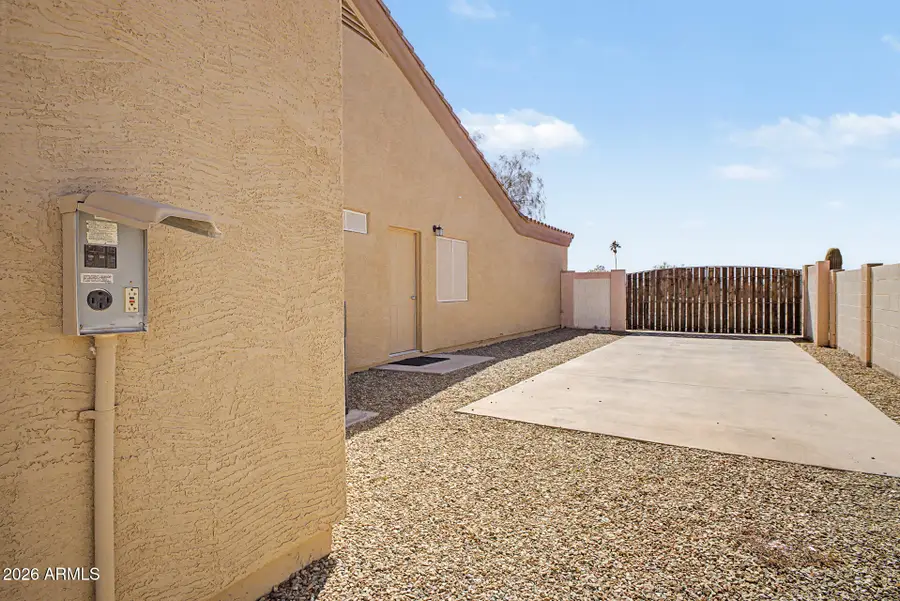 15241 S Cherry Hills Drive, Arizona City, AZ 85123 - #3