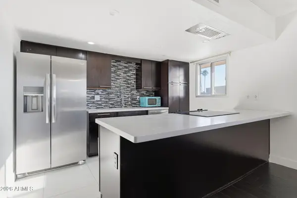 1901 E Missouri Avenue #204, Phoenix, AZ 85016