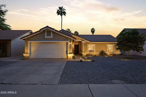 932 N Sailors Way, Gilbert, AZ 85234