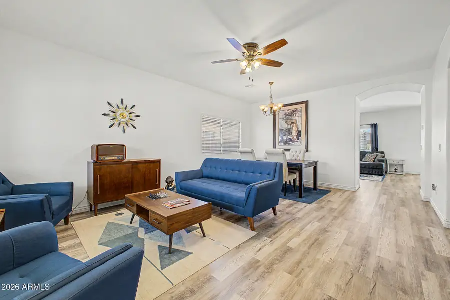 168 W Stanley Avenue, San Tan Valley, AZ 85140 - #3