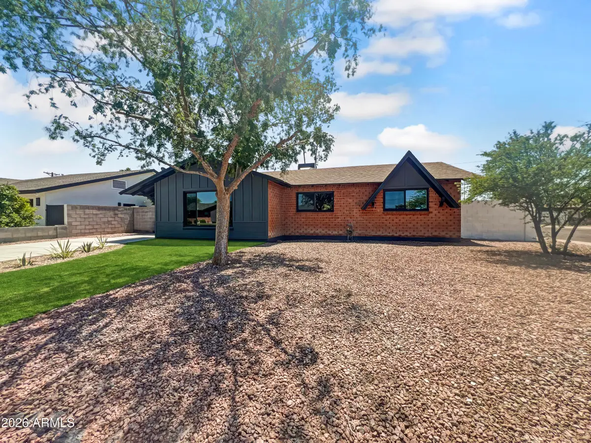 8201 E Whitton Avenue, Scottsdale, AZ 85251 - #1