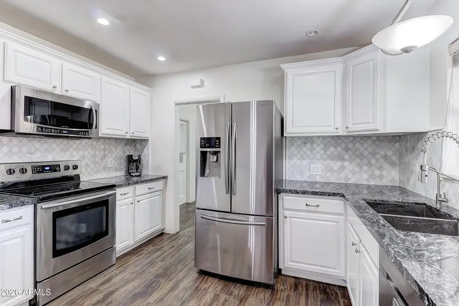 1802 E Missouri Avenue, Phoenix, AZ 85016 - #2