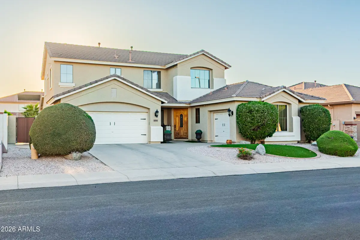 6948 S St Ruben Avenue, Gilbert, AZ 85298 - #1