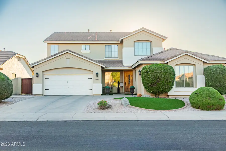 6948 S St Ruben Avenue, Gilbert, AZ 85298 - #2