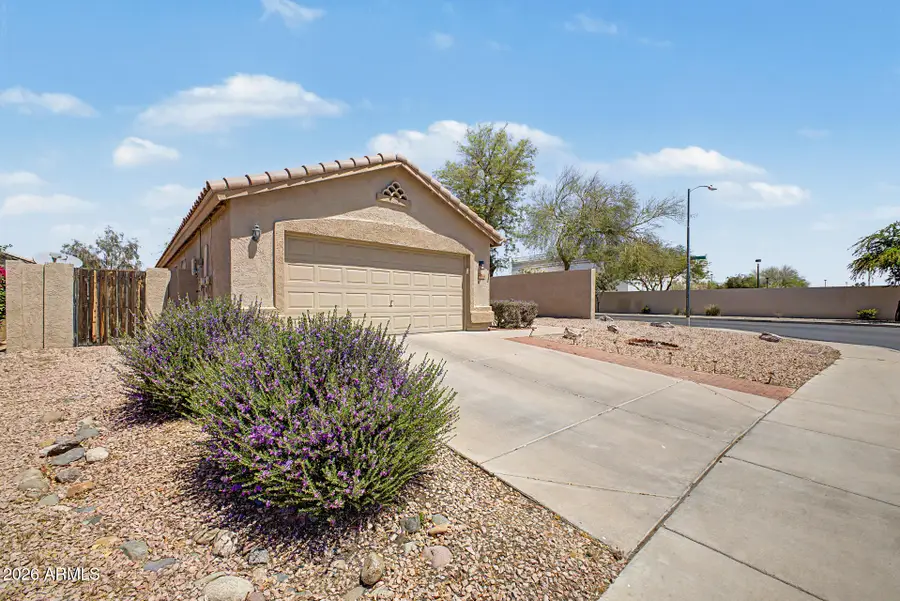 6906 W Phelps Road, Peoria, AZ 85382 - #2