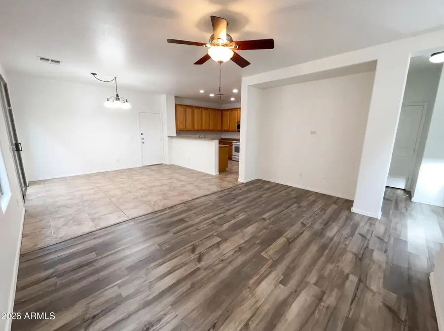 5865 E Holmes Avenue, Mesa, AZ 85206 - #3