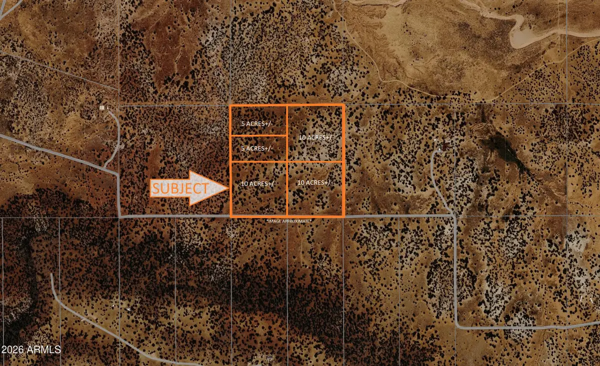 8648 Dragon Drive, Show Low, AZ 85901 - #1