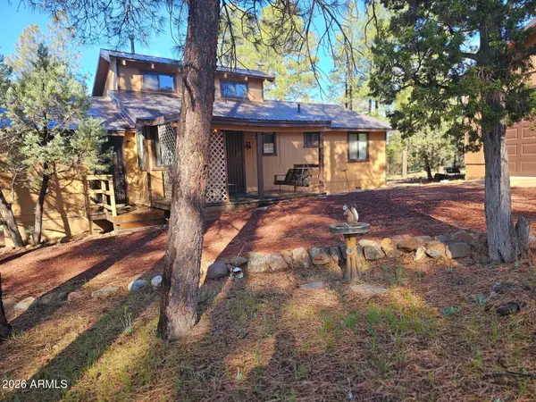 2860 Wildcat Trail, Overgaard, AZ 85933