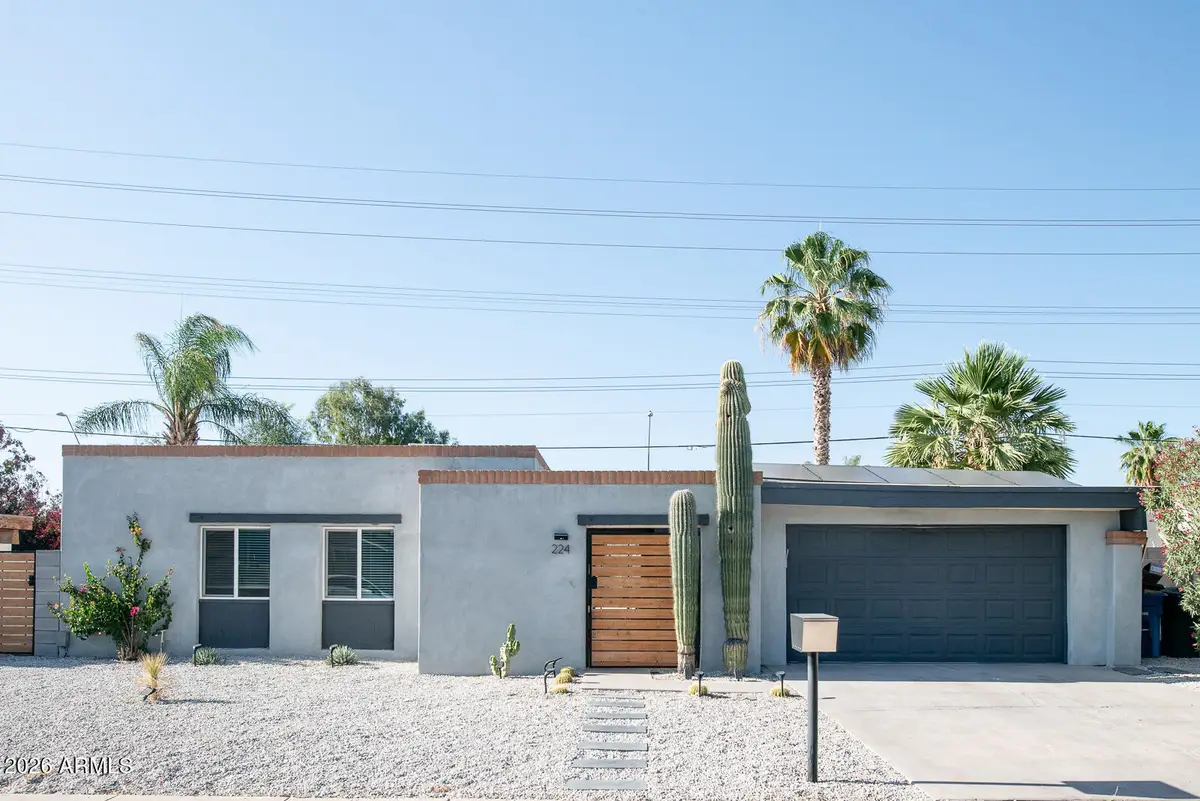 224 W Aspen Avenue, Gilbert, AZ 85233 - #1