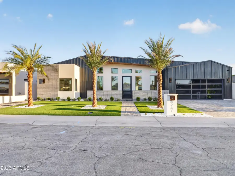 8237 E Coolidge Street, Scottsdale, AZ 85251 - #3