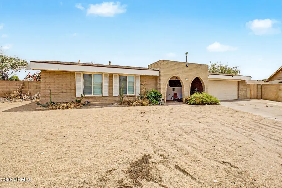 4007 W Mountain View Road, Phoenix, AZ 85051 - #3