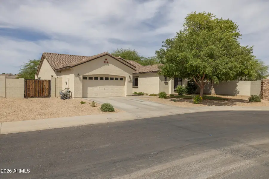 18302 W Georgia Avenue, Litchfield Park, AZ 85340 - #2