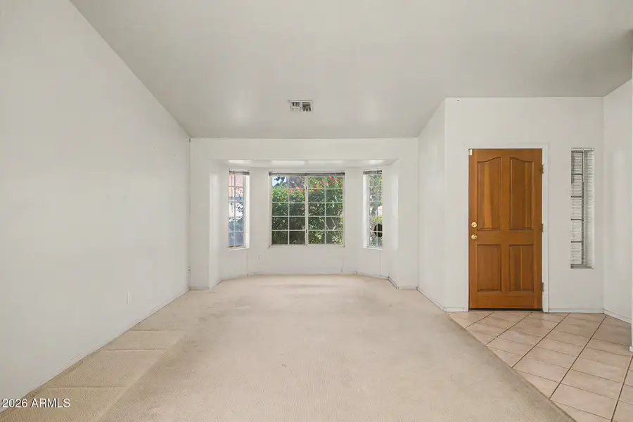 5027 E Vaughn Drive, Phoenix, AZ 85044 - #2