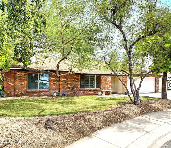 12025 N 61st Drive, Glendale, AZ 85304