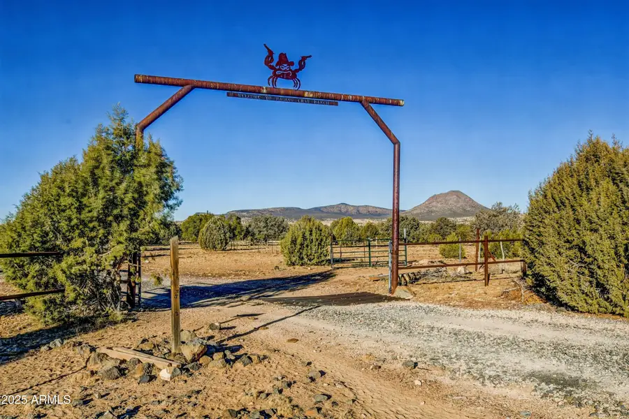 10777 W Raging Crab Road, Ash Fork, AZ 86320 - #2