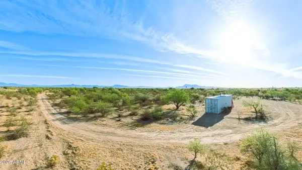 X S 544th Avenue #30-31-32, Tonopah, AZ 85354