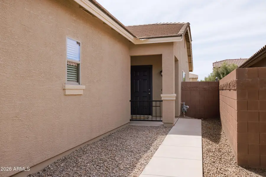 117 W Reeves Avenue, San Tan Valley, AZ 85140 - #2