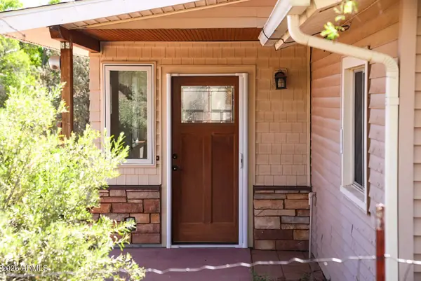 9725 E Derrick Lane, Cornville, AZ 86325