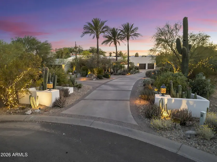 5700 N 33rd Place, Paradise Valley, AZ 85253 - #2