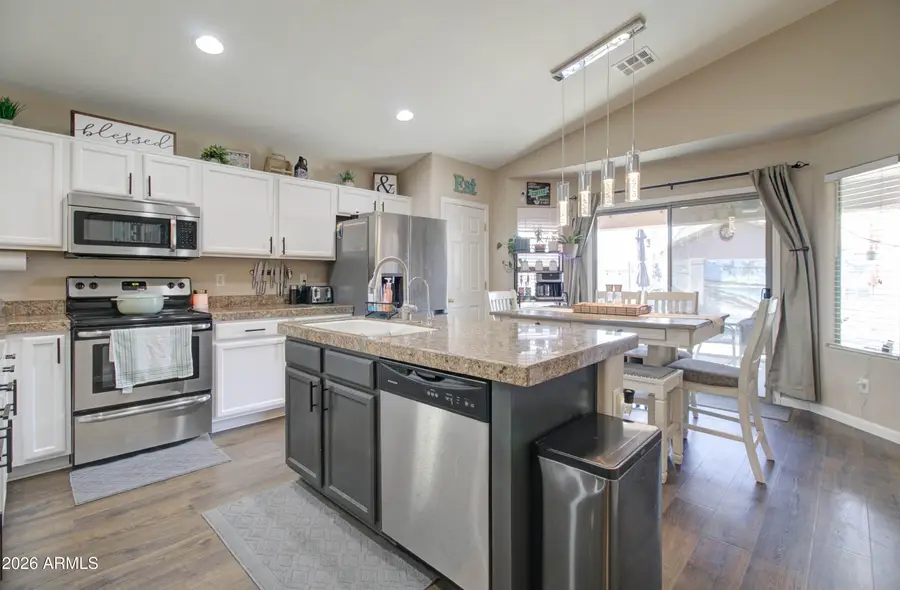 2810 W Jasper Butte Drive, San Tan Valley, AZ 85144 - #3