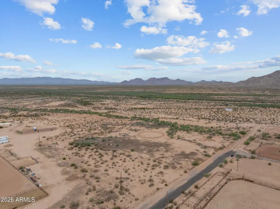 1x N 463rd Avenue #27, Wickenburg, AZ 85390 - #3